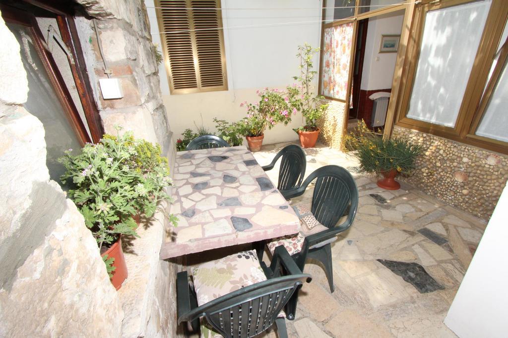 Apartment Riki Rovinj Exterior photo